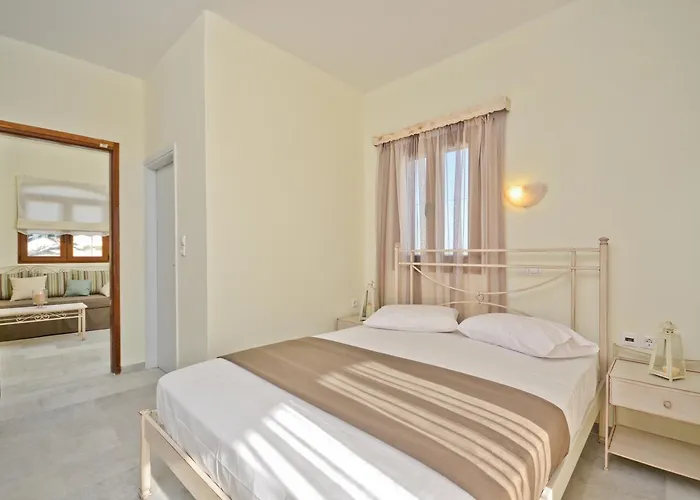 Aparthotel Oasis Mikri Vigla