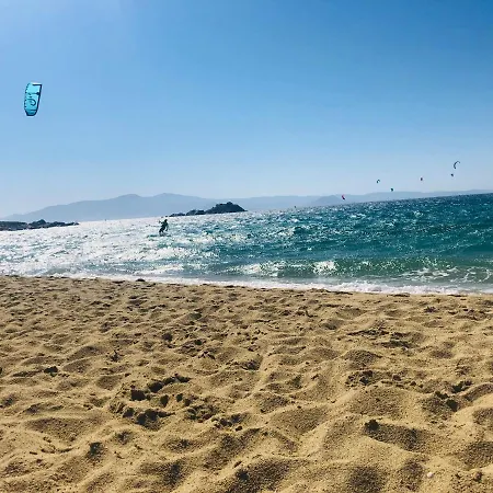 Oasis Aparthotel Mikri Vigla